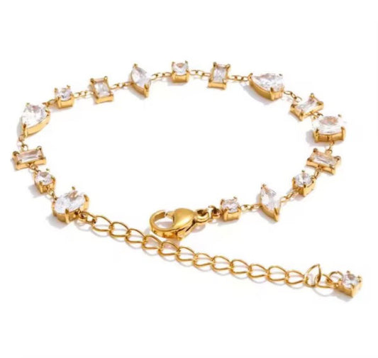 Mixed-Cut Charm Bracelet Gold